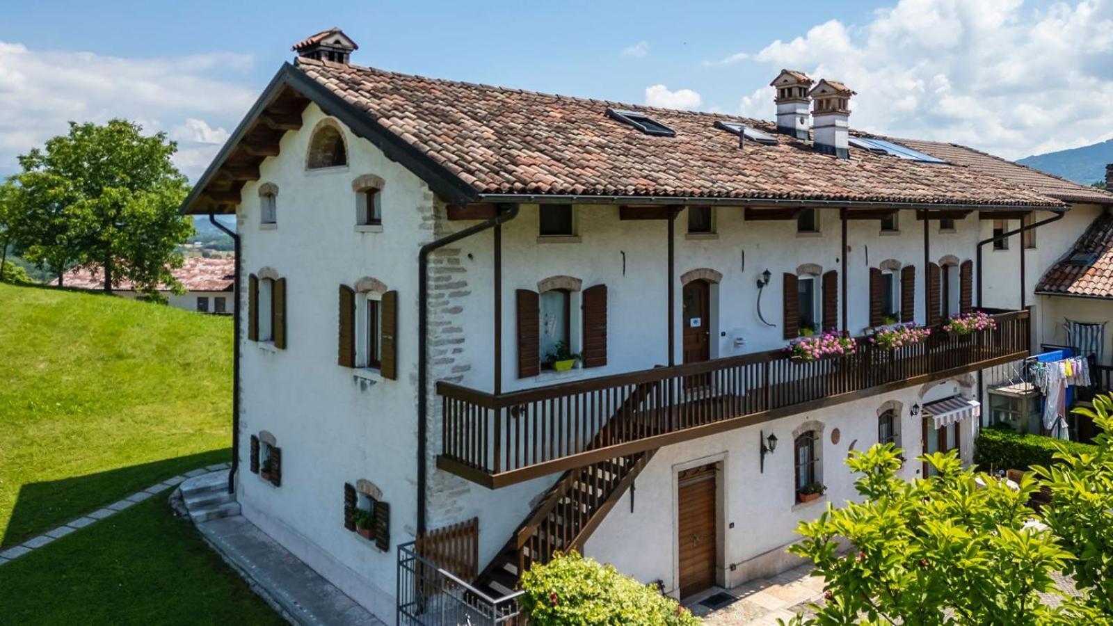 Casa Giovannella Feltre Eksteriør bilde